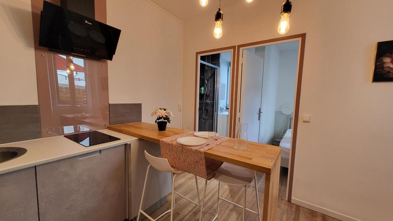 Escapade A Lourdes Dans Beau T2 Avec Terrasse - Proche Gare Et Centre Ville Εξωτερικό φωτογραφία
