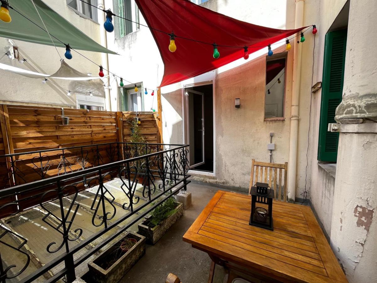 Escapade A Lourdes Dans Beau T2 Avec Terrasse - Proche Gare Et Centre Ville Εξωτερικό φωτογραφία